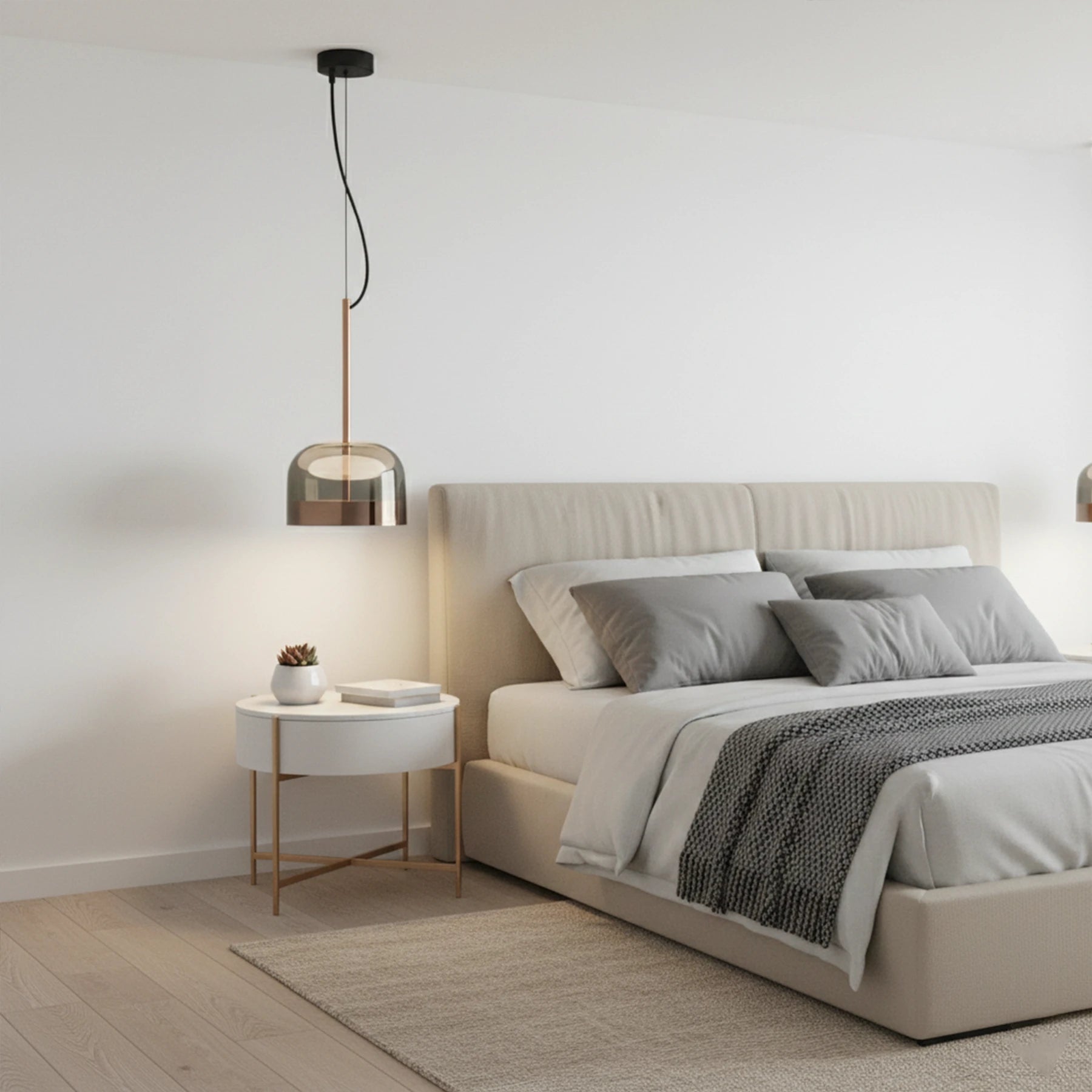 The Altas Pendant - S & L