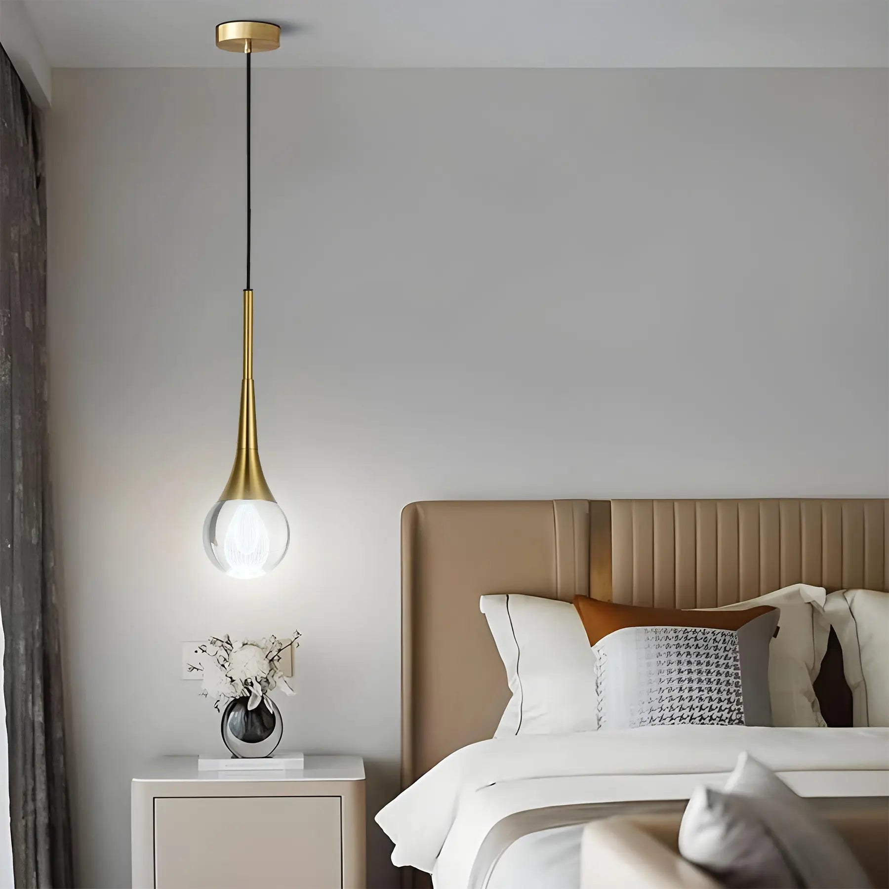 Golden Teardrop Pendant Light