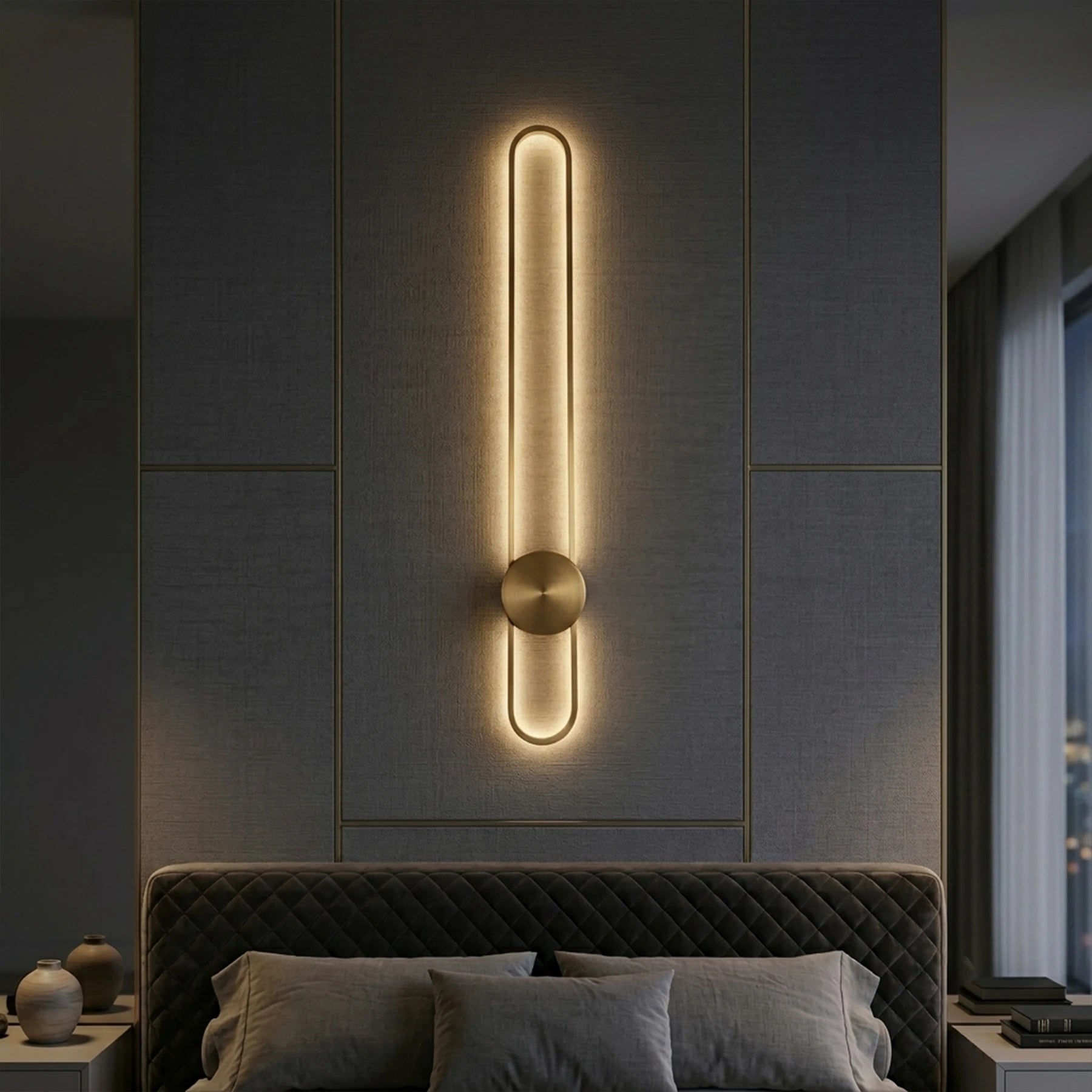 Vertical Halo Wall Light